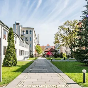 Schule Hotel